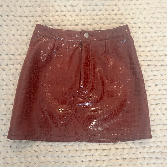 I AM GIA skirt - Picture 2 of 2